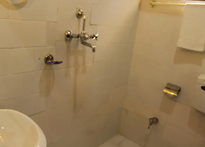 Gallery Nepal Hotel 2*