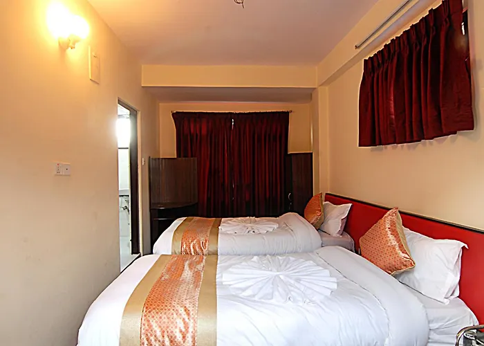 Gallery Nepal 2*