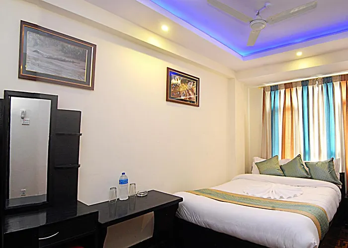 Gallery Nepal 2*
